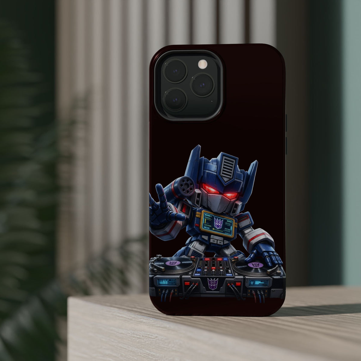 DJ  Soundwave Robot Phone Case — Magnetic Impact-Resistant Protector