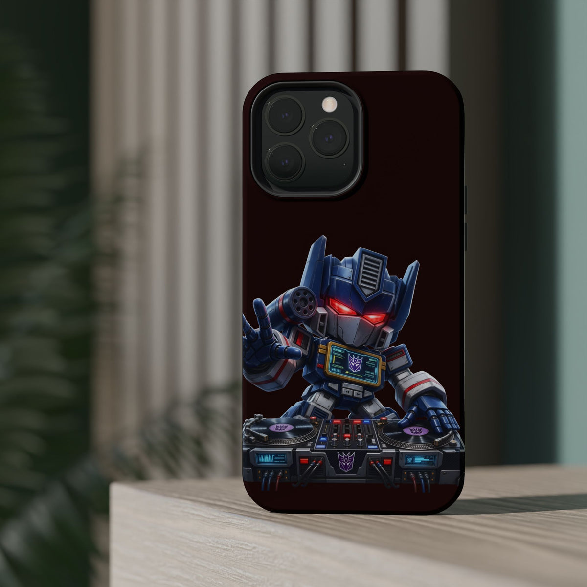 DJ  Soundwave Robot Phone Case — Magnetic Impact-Resistant Protector
