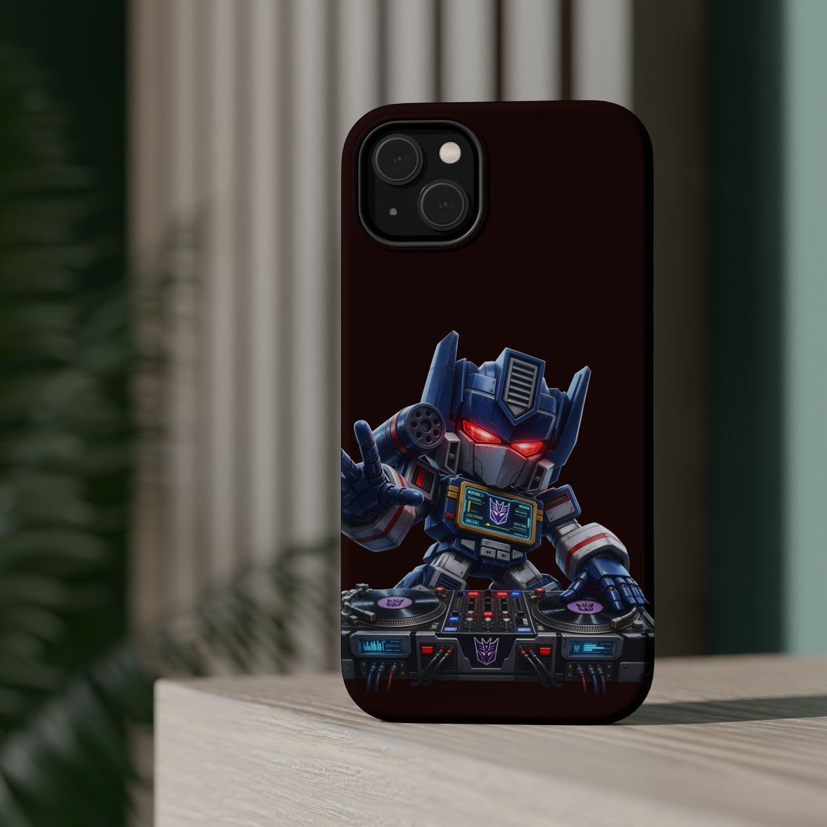 DJ  Soundwave Robot Phone Case — Magnetic Impact-Resistant Protector