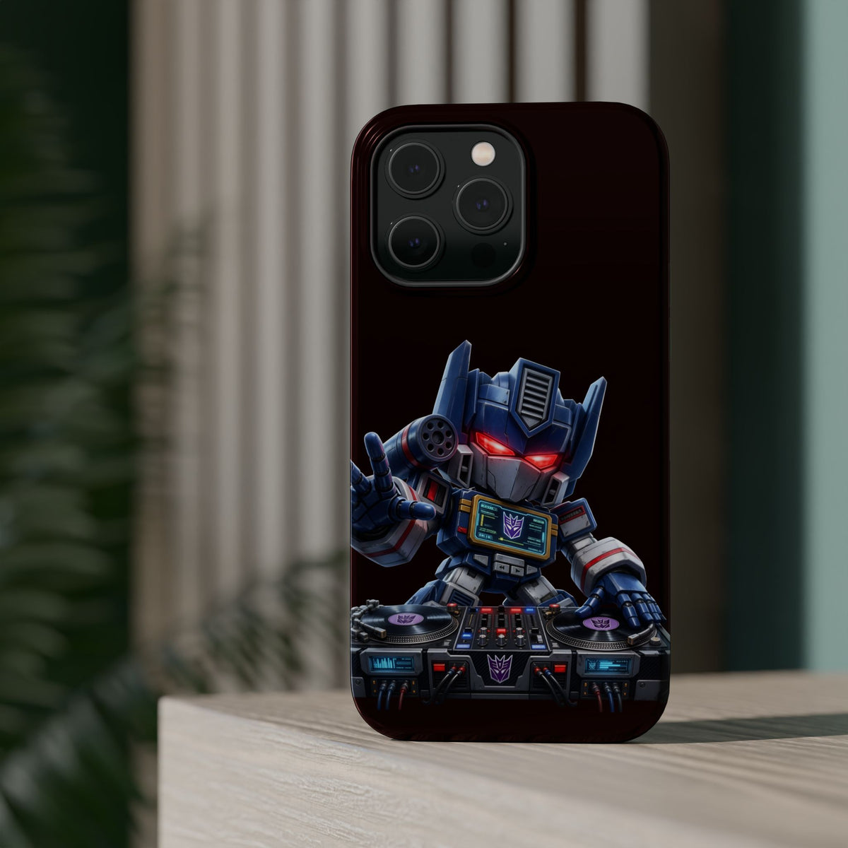 DJ  Soundwave Robot Phone Case — Magnetic Impact-Resistant Protector